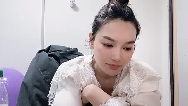 leilei998 现场XXX聊天