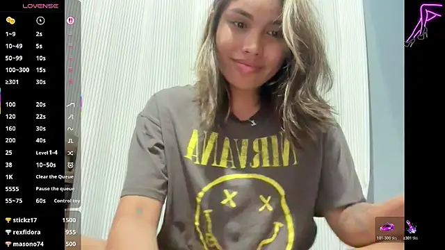 Alaia_River: απευθείας συνομιλία ΧΧΧ