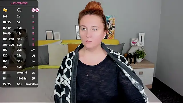 BabeLessi 现场XXX聊天