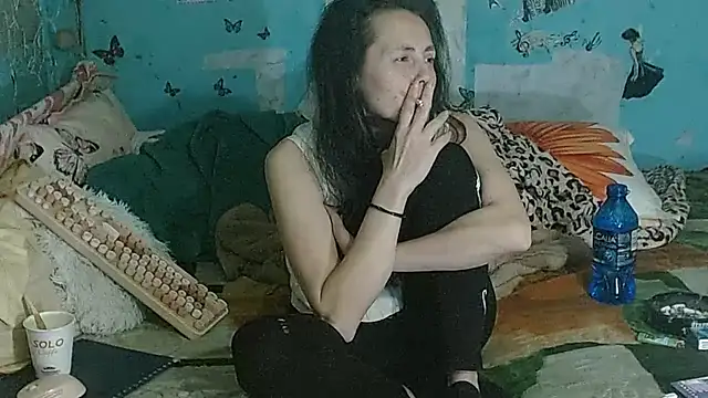 brighteyes77n Live XXX chat