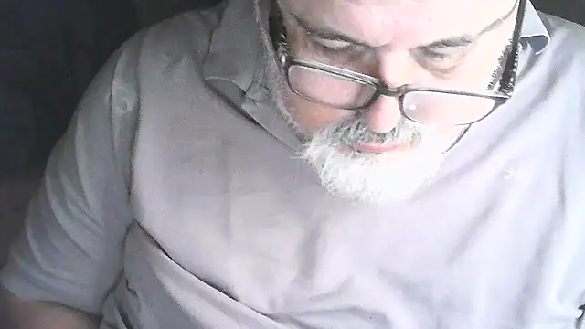 Pokazy przed kamerką – cashot58