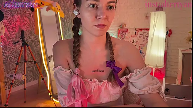 altertyan – Live XXX-chat