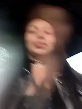 Pokazy przed kamerką – Nat_XxX