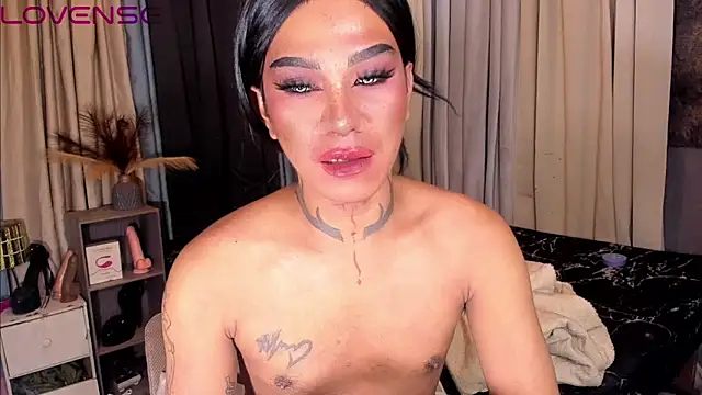 asian_cumsawyer Pertunjukan Webcam