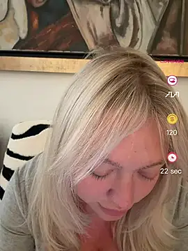 misstitmouseofficial   现场XXX聊天