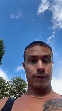 Czat XXX na żywo – DominickVegas