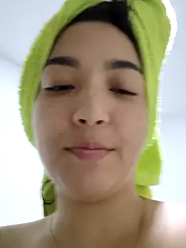 Chat XXX en directo de Thanilopera