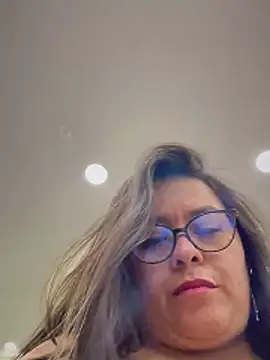 Ixchel_Anaid Chat XXX live