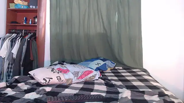 Dani-brown Adlı Modelin Web Kamerası Şovu