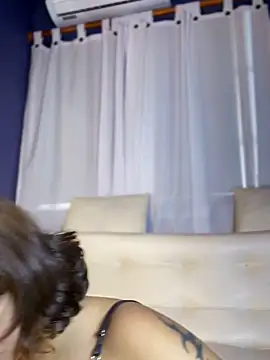 LeylaKnox's Live XXX Chat