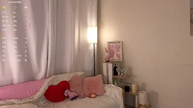 Chat +18 de CarmaOlen ao vivo