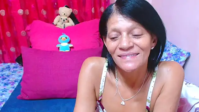 Chat XXX en directo de SLUTTYROXY