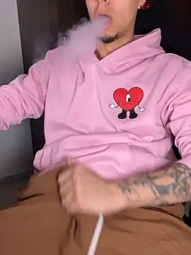 bigryann23 webcam show