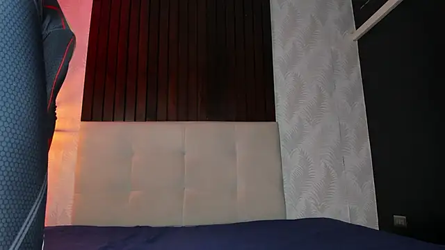 Ian_Valenti Live XXX Chat