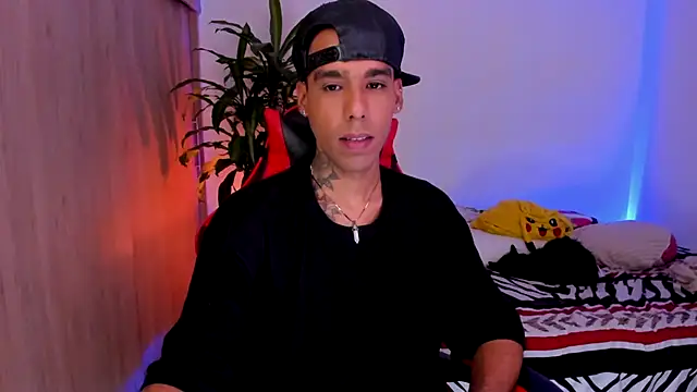 Damianwhite élő XXX-chatje