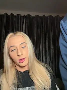 Strongqueen 라이브 XXX 채팅