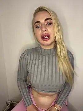 RuxyCatrina Webcam show