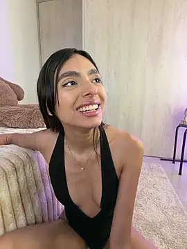 Czat XXX na żywo – ZaraLuuv