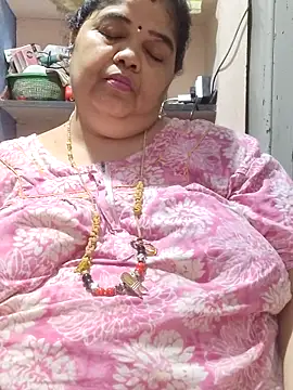 tamilthanushri Chat XXX live