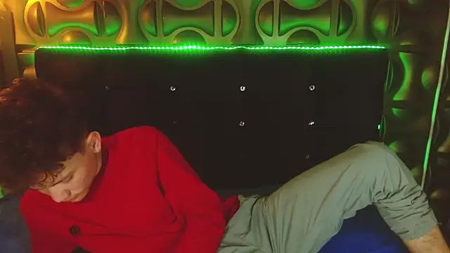 Show modela cruz_dante na web-kameri