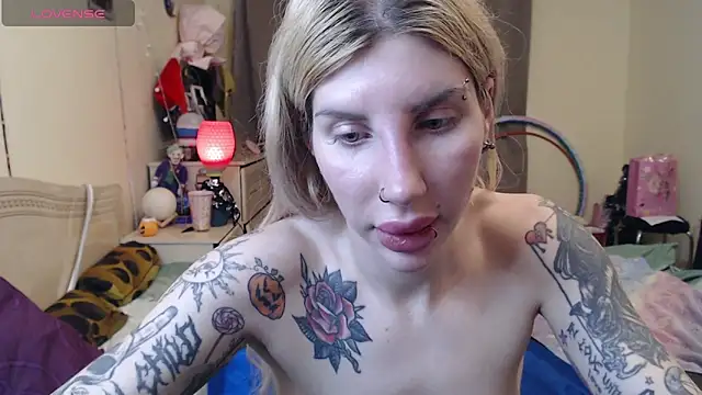 BLACKPeonyy's Live XXX Chat