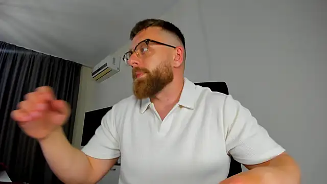 Онлайн чат XXX Findom_guy