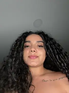 Chat XXX ao vivo de Curlyierr