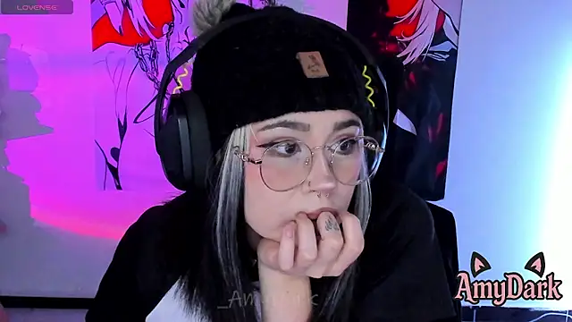 _AmyDark's Live XXX Chat