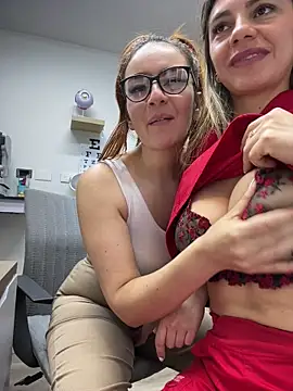 alicee16 élő XXX-chatje