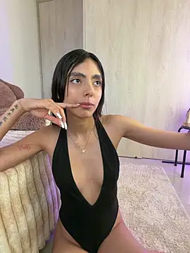 Chat XXX Live ZaraLuuv