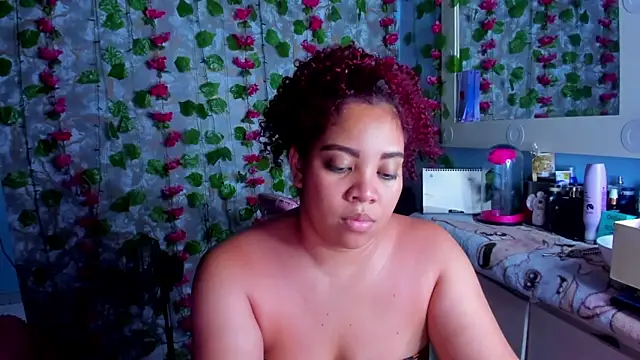 AngelaCoffee élő XXX-chatje