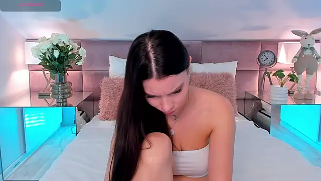 MiaMuse: απευθείας συνομιλία ΧΧΧ