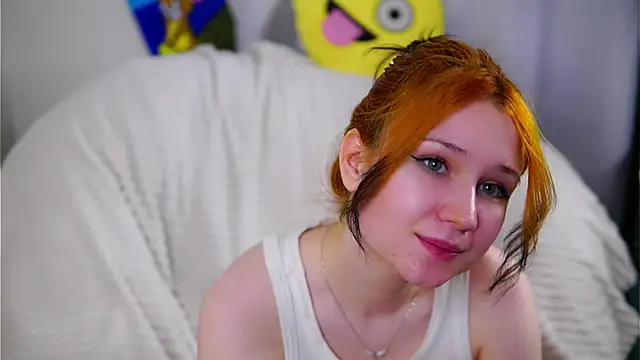 TemikaAltvater Adlı Modelin Canlı XXX Sohbeti