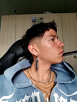 heyy_noah11 现场XXX聊天