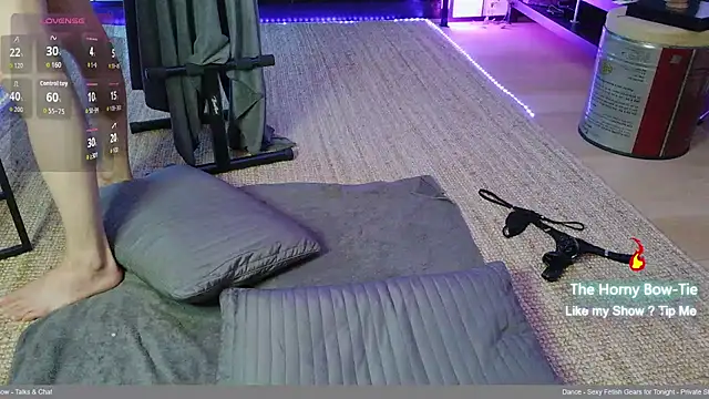 thehornybowtie 在線直播表演