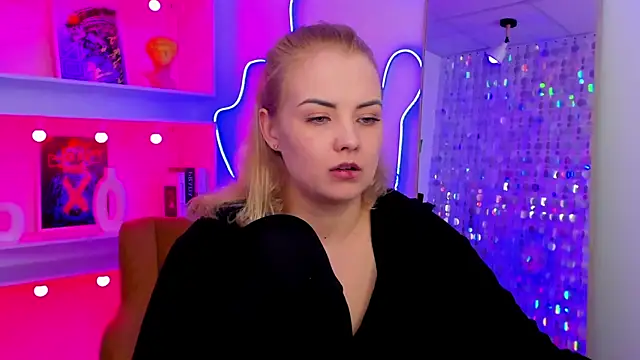 Онлайн чат XXX StephanieSweety