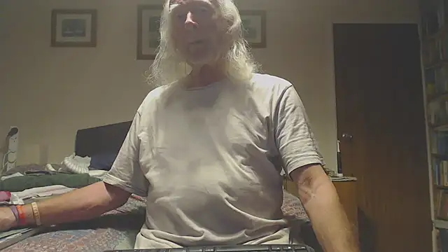 Show modela WaverlyKernow na web-kameri