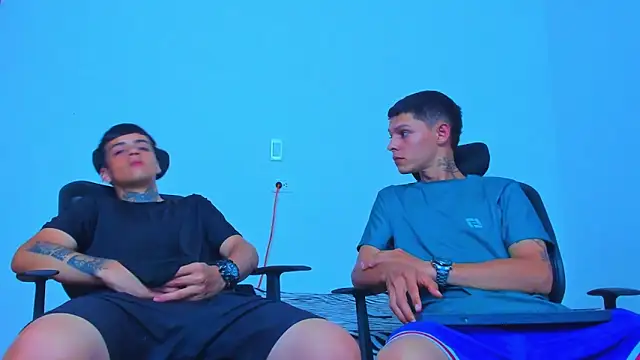 Show de webcam de Thomas-Wil