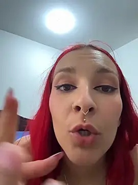 Amelie-RedHoney Chat XXX in diretta