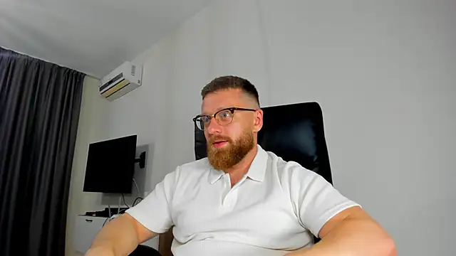 Findom_guy – Naživo XXX chat