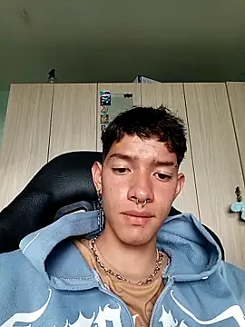 عرض كام heyy_noah11