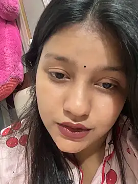Chat +18 de Pavitra_Sharma ao vivo