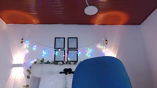 Chat XXX en directo de Megan_05_