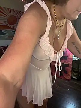 Chat XXX en directo de SuzyCatzz