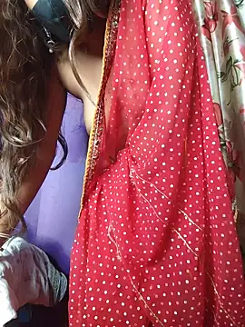 dezizhena_baarch Adlı Modelin Canlı XXX Sohbeti