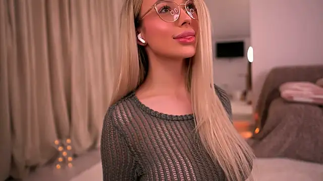 KylieJoyceのウェブカメラショー