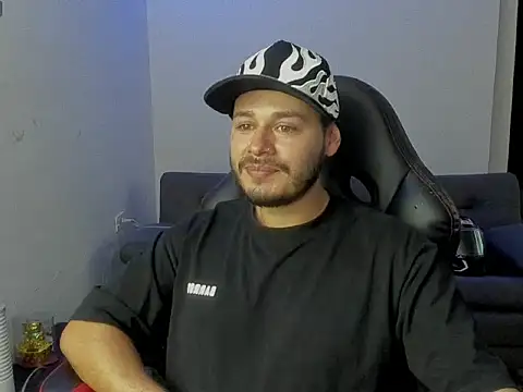 ragnar_lothbrok777 Chat XXX in diretta