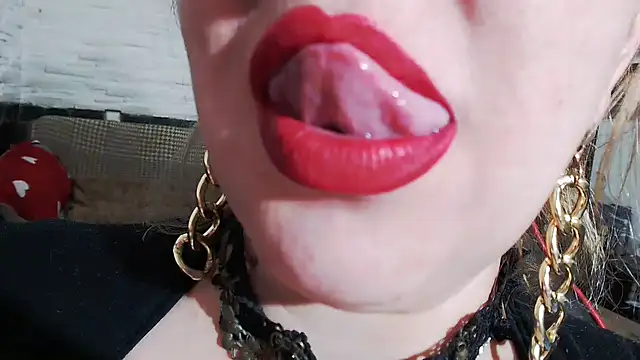 piticaforever's Live XXX Chat