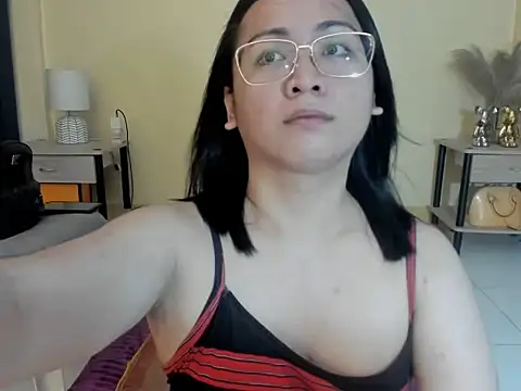 Chat XXX en directo de LevyMcGarden69