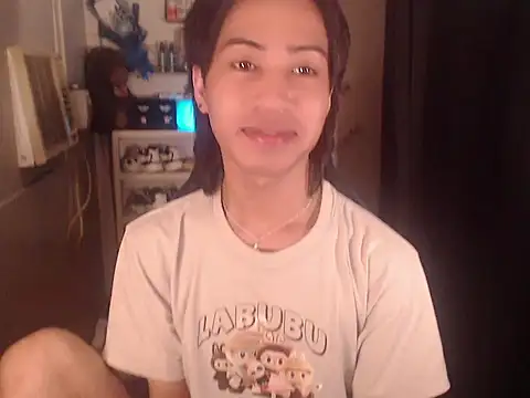 Pertunjukan Kamera Web Erin_23